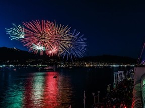 canada-place-fireworks-1-984x500