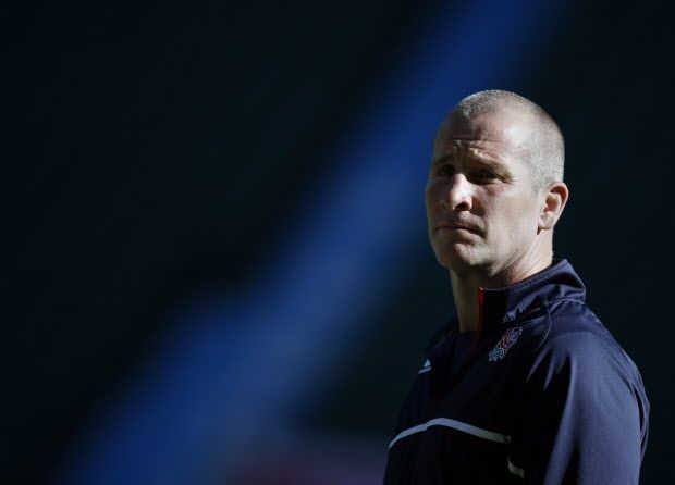 TOPSHOTS England's head coach Stuart Lancaster (C) looks on during the Captain's Run training session at Twickenham Stadium, south west London on September 25, 2015. England play Wales tomorrow in their second Rugby World Cup Pool A match. AFP PHOTO / ADRIAN DENNIS RESTRICTED TO EDITORIAL USEADRIAN DENNIS/AFP/Getty Images
