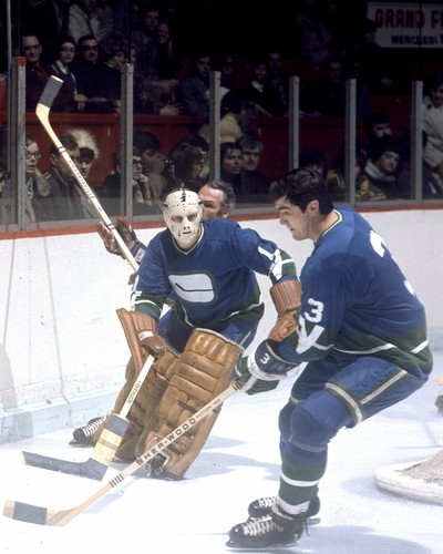 340 Toronto St Pats Stock Photos, High-Res Pictures, and Images - Getty Images