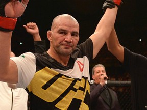 Glover Teixeira