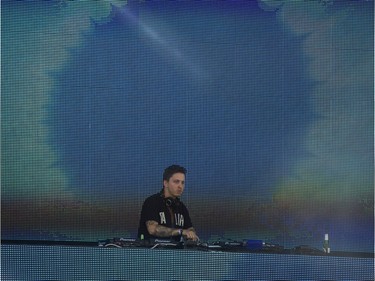 Ekau performs at FVDED in the Park  in Surrey on July 2, 2016.