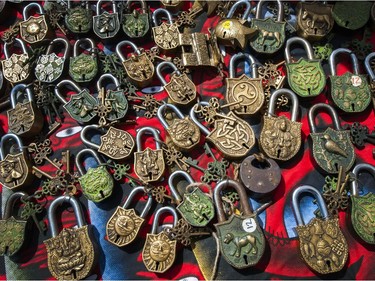 VANCOUVER, BC - JULY 2, 2016,  - Locks and other merchandise were for sale as thousands enjoy the music during Jazz Weekend at David Lam Park in Vancouver, BC. July 02, 2016.  (Arlen Redekop / PNG photo) (story by reporter)    [PNG Merlin Archive]