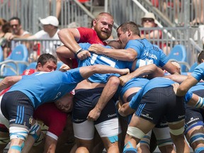 Jake Ilnicki playing for Canada against Italy in 2016.