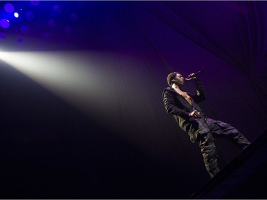 Roy Woods opens for Drake at Rogers Arena, Vancouver, September 17, 2016.