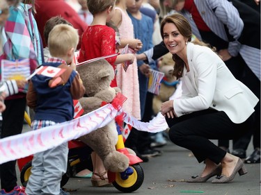 VICTORIA, BC - OCTOBER 01:  Catherine, Duchess of Cambridge and Prince William Duke of Cambridge meets children at Cridge Centre for the Family on the final day of their Royal Tour of Canada on October 1, 2016 in Victoria, Canada. The Royal couple along with their Children Prince George of Cambridge and Princess Charlotte are visiting Canada as part of an eight day visit to the country taking in areas such as Bella Bella, Whitehorse and Kelowna