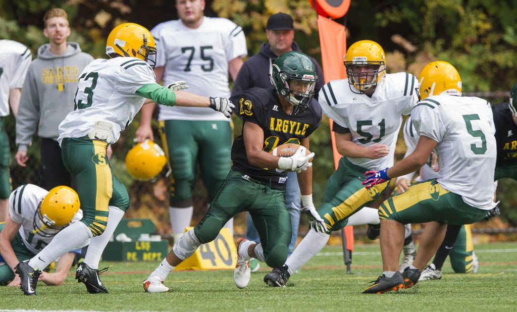 Friday Night Lights: Thursday edition as high school football kicks off