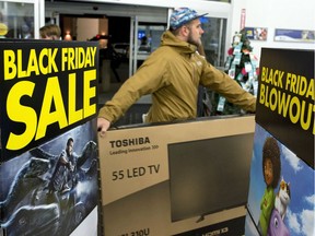 Scott Hannah urges you to do your financial homework before chasing a deal on Black Friday in either Canada or the U.S.