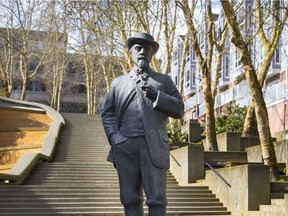 Statue of Judge Begbie outside New Westminster court building.