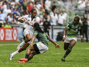 Perry Baker runs the ball against South Africa in the semifinals of the Hong Kong Sevens.