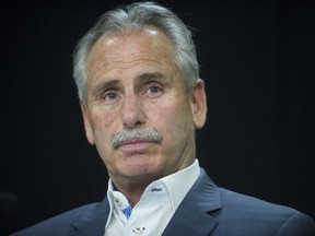 Former Canucks' coach Willie Desjardins will train Team Canada  in 2017-18.