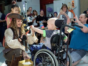 Johnny Depp dropped in on the B.C. Children's Hospital on Monday.