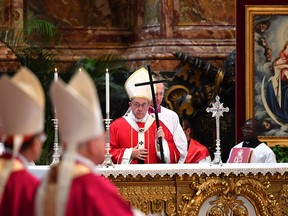 Pope Francis celebrates a mass in tribute to Cardinals and Bishops dead in the course of the year on November 3, 2017 In St.Peter's Basilica at the Vatican.