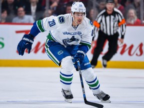 Brandon Sutter returned to the line up for the Vancouver Canucks on Sunday after missing 21 games with an injury.