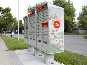 Maybe the Liberals' new semi-policy — neither expanding the use of community mailboxes nor abolishing them where they now exist — is just the kind of non-change the country needs, Andrew Coyne suggests.