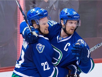 Have you ever wondered if the Sedin twins switch places to mess with people  but no one ever notices? : r/hockey