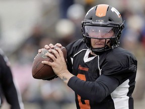 Former Heisman Trophy-winning quarterback Johnny Manziel (2) scrambles as he looks to throw during a developmental Spring League football game in Austin, Texas, Saturday, April 7, 2018. (THE CANADIAN PRESS/AP-Eric Gay)