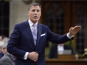 Maxime Bernier could have raised issues around immigration or border crossers in a reasonable way. Instead, he hurls inflammatory accusations on Twitter.