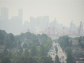 Sunday's weather sees the continuation of the a special air quality statement for Metro Vancouver.
