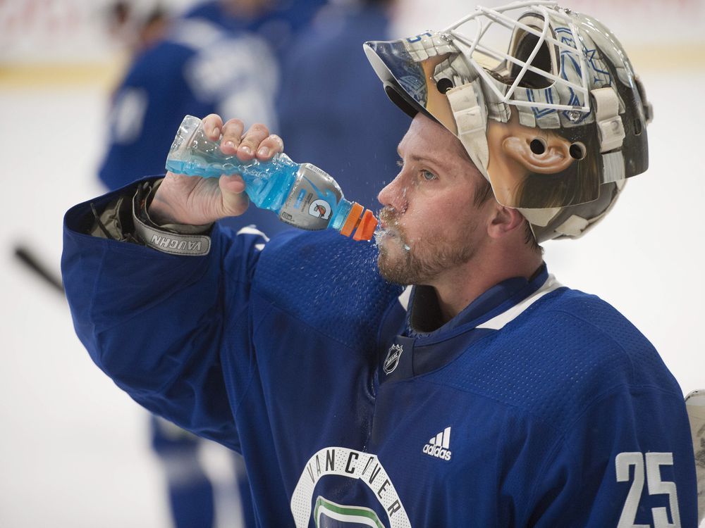 Canucks' Jacob Markstrom Evolving Into Elite NHL Goalie | The Province