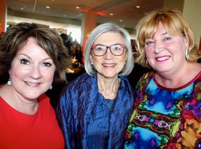 Gala chairs Sandra Girard and Amanda Girling welcomed the Right Honourable Beverley McLachlin, ARC Honourary Patron, to the yearly fundraiser staged at the Hotel Vancouver. Photo: Fred Lee.