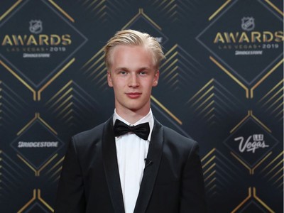 NHL - 66 points and the Calder Trophy for Elias Pettersson as a