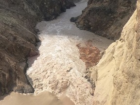 A rock slide on the Fraser River near Big Bar has created a five-metre waterfall that is blocking the passage of salmon.