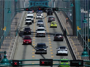 There will be single-lane alternating traffic on the Lions Gate Bridge overnight Saturday.