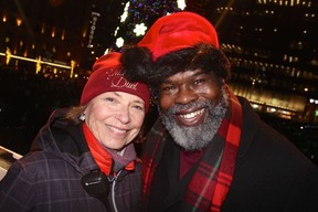 Yule Duel project manager Lesley Anderson welcomed featured guest performer Marcus Moseley to B.C.’s largest carolling competition. Photo: Fred Lee.