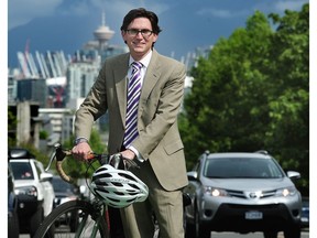 Vancouver's city manager, Sadhu Johnston, has announced his resignation from the city's top staff job.