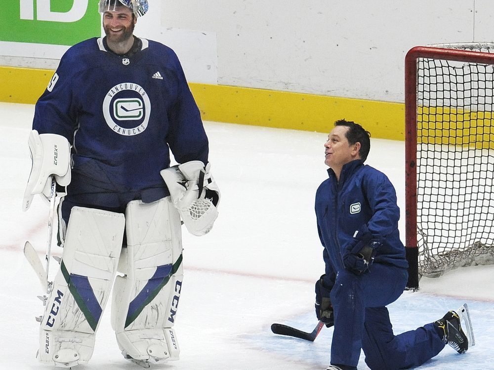 Holtby picked as Goalie of the Month