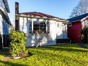 This Kits house sold for well over asking price five days after hitting the market.