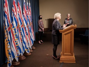 VICTORIA, B.C.: February 4, 2021 -- Jennifer Whiteside, Minister of Education, announces that enhanced safety measures and $121.2 million in federal funding are on the way, as the Province continues to strengthen health and safety plans in K-12 schools to keep students, teachers and staff safe during the pandemic. The Minister was joined by Provincial Health Officer, Dr. Bonnie Henry, and Stephanie Higginson, president, British Columbia School Trustees Association. Photo credit Don Craig / B.C. Government [PNG Merlin Archive]