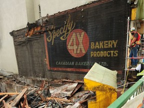 A 1920s "ghost sign" for an old bakery has reappeared at Hastings and Penticton and fascinated the public