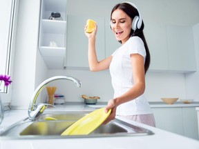 The dirt on dishwashing is that it’s therapeutic. If no one has to put a gun to your head to get you to wash the dishes, you’re in good company.