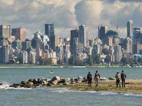 Friday is expected to start out cloudy with a chance of drizzle and then change to a mix of sun and cloud later in Metro Vancouver.