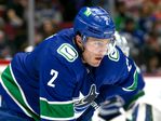 Canucks' Kuzmenko praises IQ of NHL players including his teammate