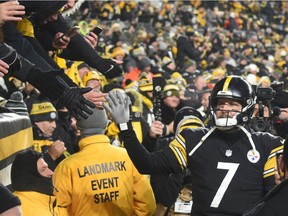 Pittsburgh Steelers quarterback Ben Roethlisberger (7) greets fans after the game against the Cleveland Browns at Heinz Field.