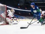 Hall of Fame goalie Roberto Luongo honoured to be recognized by Vancouver  Canucks - Terrace Standard