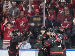 Canada wins gold, beats Finland 3-2 at World Junior Hockey Championship in  overtime thriller - The Globe and Mail