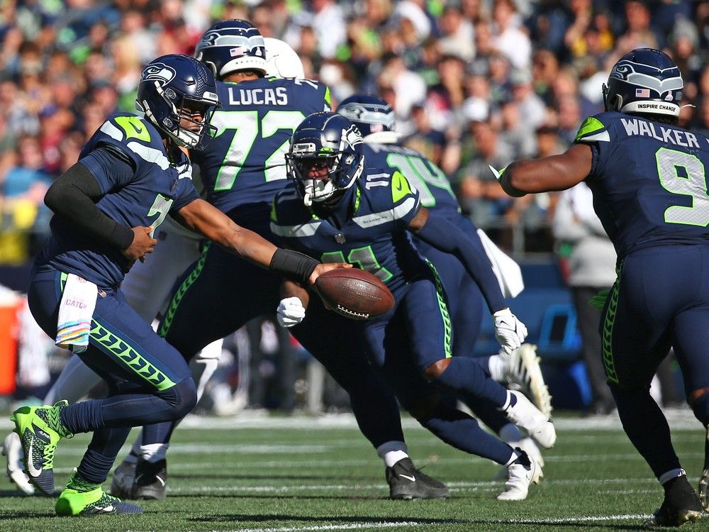 Walker runs for key TD, Seahawks beat Cardinals 19-9