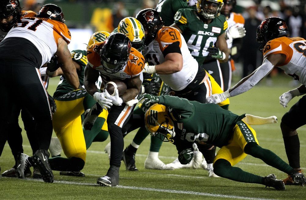 B.C. Lions vs Elks: Vernon Adams leads Leos to home playoff game