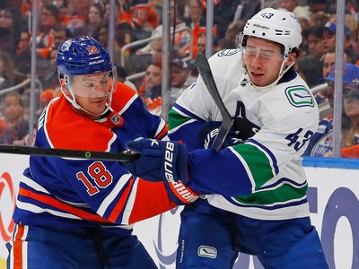 Canucks' Poolman exits mid-game as team says he has been placed in