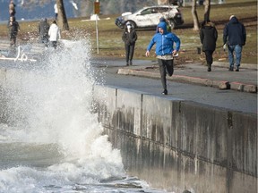 High winds and waves batter the closed seawall at Sunset beach in Vancouver, BC Friday, January 7, 2022. (Photo by Jason Payne/ PNG) (For story by reporter) ORG XMIT: weather [PNG Merlin Archive]