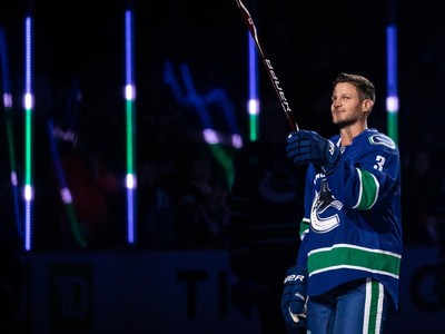 Juice, there it is: An extensive look back at the life and career of Kevin  Bieksa - CanucksArmy