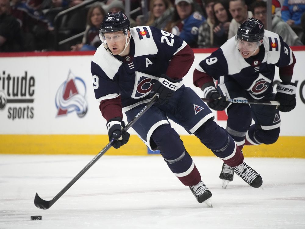 McDavid's Oilers, MacKinnon's Avalanche poised to meet in Western  Conference final - Vancouver Island Free Daily