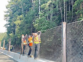 Crews prepare Highway 4 for reopening. B.C. MINISTRY OF TRANSPORTATION AND INFRASTRUCTURE