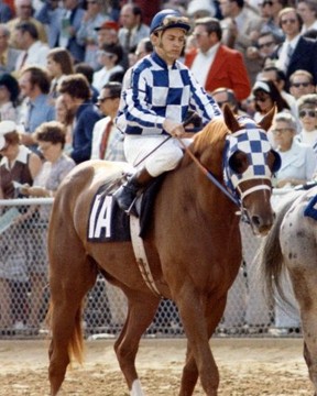 Jockey Ron Turcotte and Secretariat