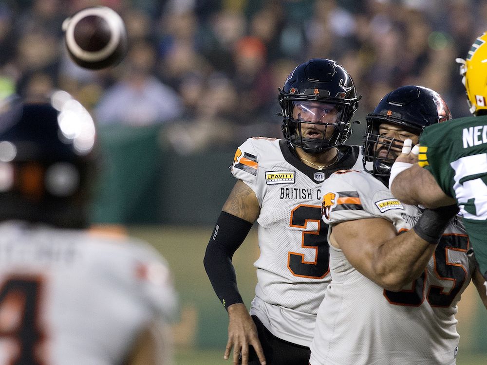 B.C. Lions vs Elks: Vernon Adams leads Leos to home playoff game