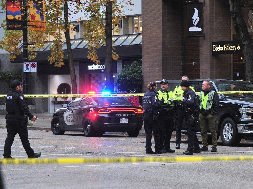 调查机构调查温哥华市中心行人碰撞事件