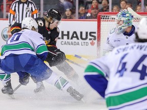 canucks